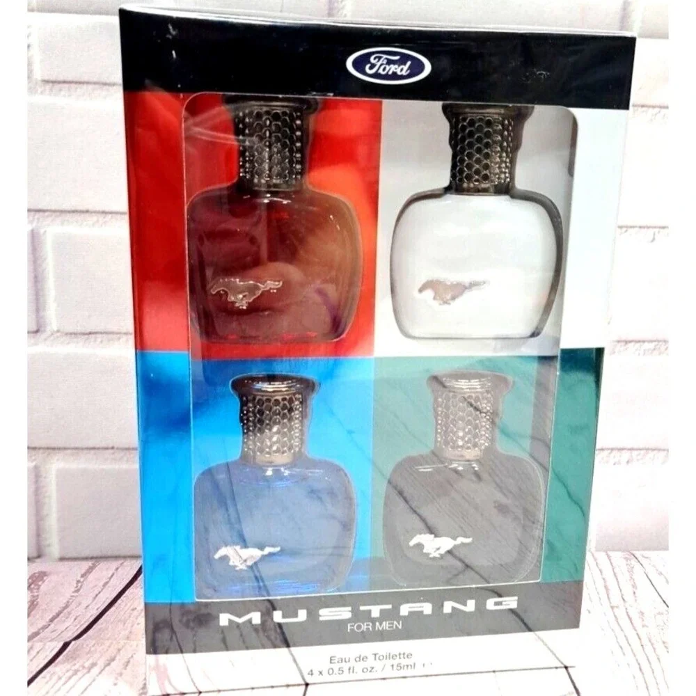 Mustang for Men 4 Piece Gift Set EDT 0.5 oz / 15 mL (Red, White, Blue & Green)